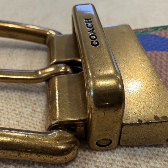 Roller Buckle Reversible Belt
In Rainbow Signature Canvas - Picture 8 of 13